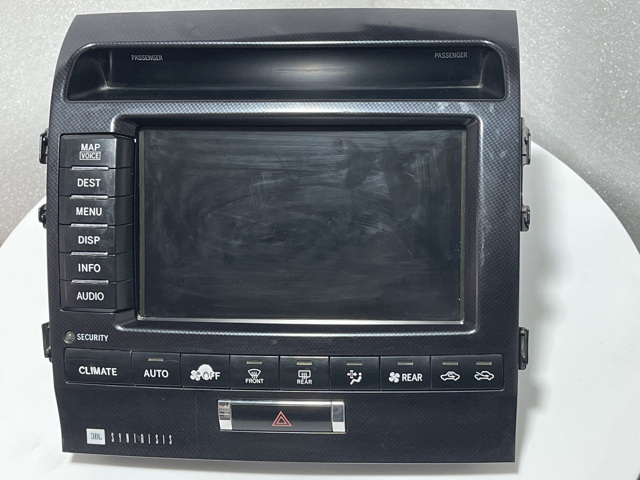 Land Cruiser VXR Original Screen 2008-2009